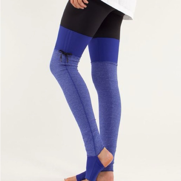 Lululemon pigment blue leg warmers - Picture 3 of 3